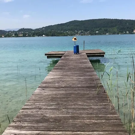 Holiday home Seeturm Mit Eigenem Steg Direkt Am Worthersee