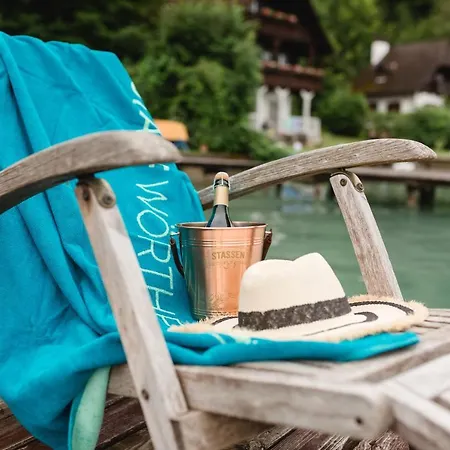 Seeturm Mit Eigenem Steg Direkt Am Worthersee Holiday home